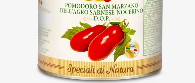 Pomodoro San Marzano dell'Agro Sarnese-Nocerino D.O.P. tomato can with 100% Italiani seal